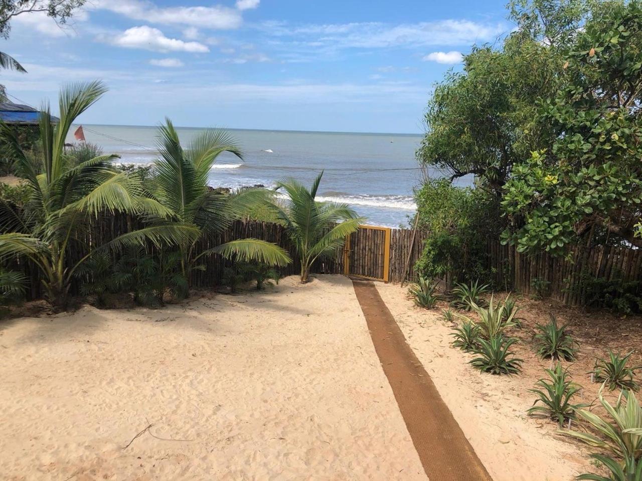 Saffronstays Stella Maris - Luxury Beach Front Villa Near Redi Beach Querim Buitenkant foto