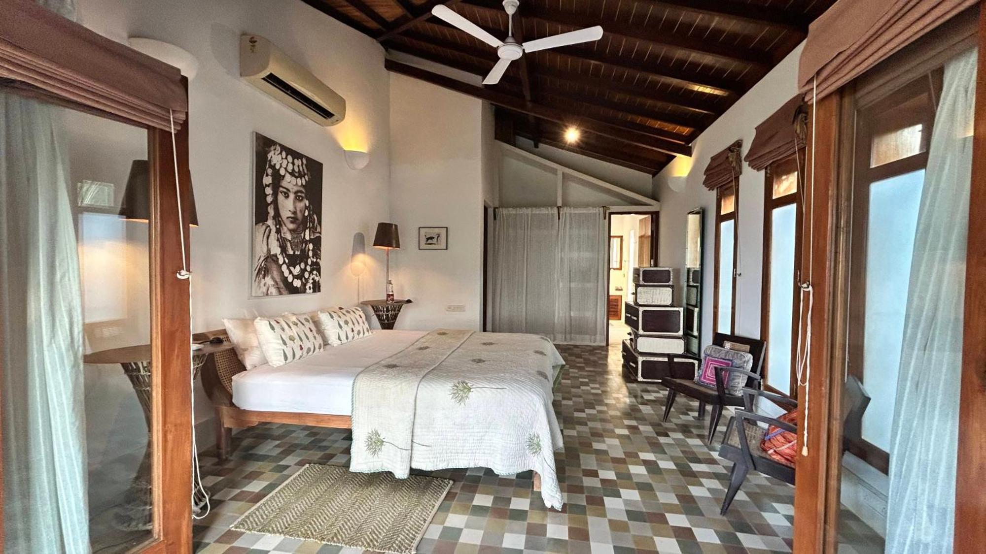 Saffronstays Stella Maris - Luxury Beach Front Villa Near Redi Beach Querim Buitenkant foto